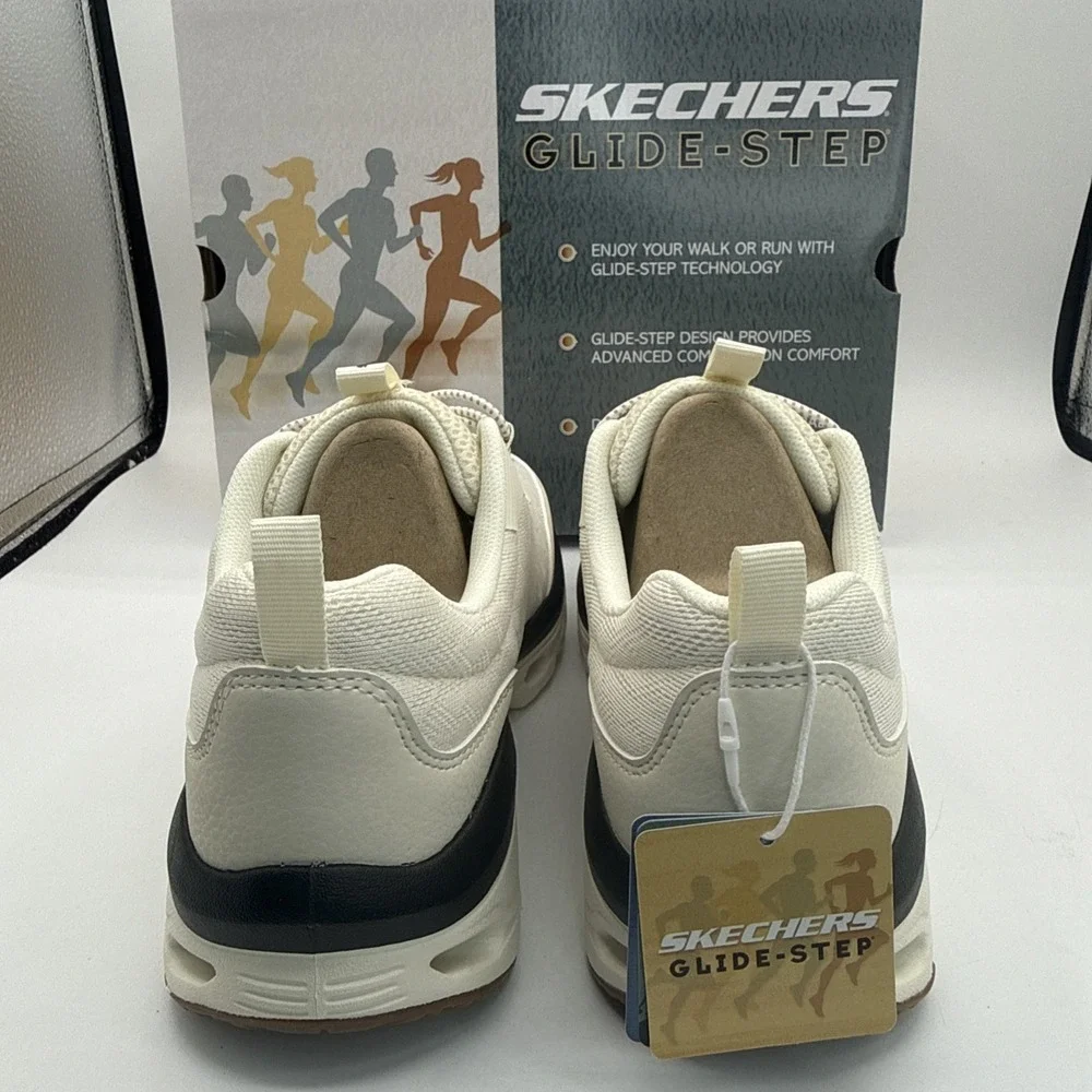 Skechers Women's 8 Sneakers White Slip On Glide Step Comfort No Box Lid